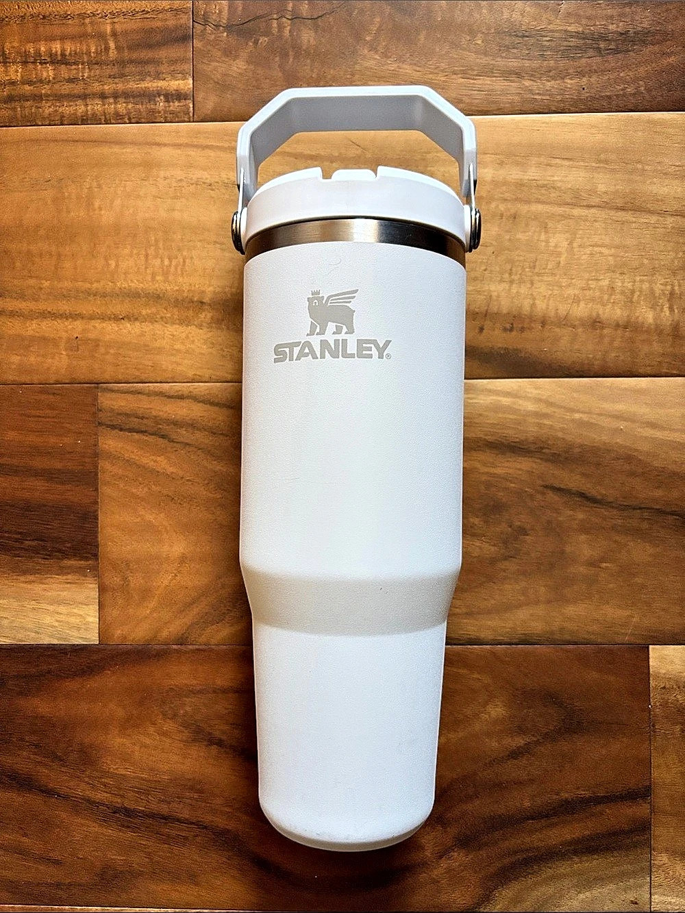 Stanley The IceFlow Flip Straw Tumbler 30 oz White